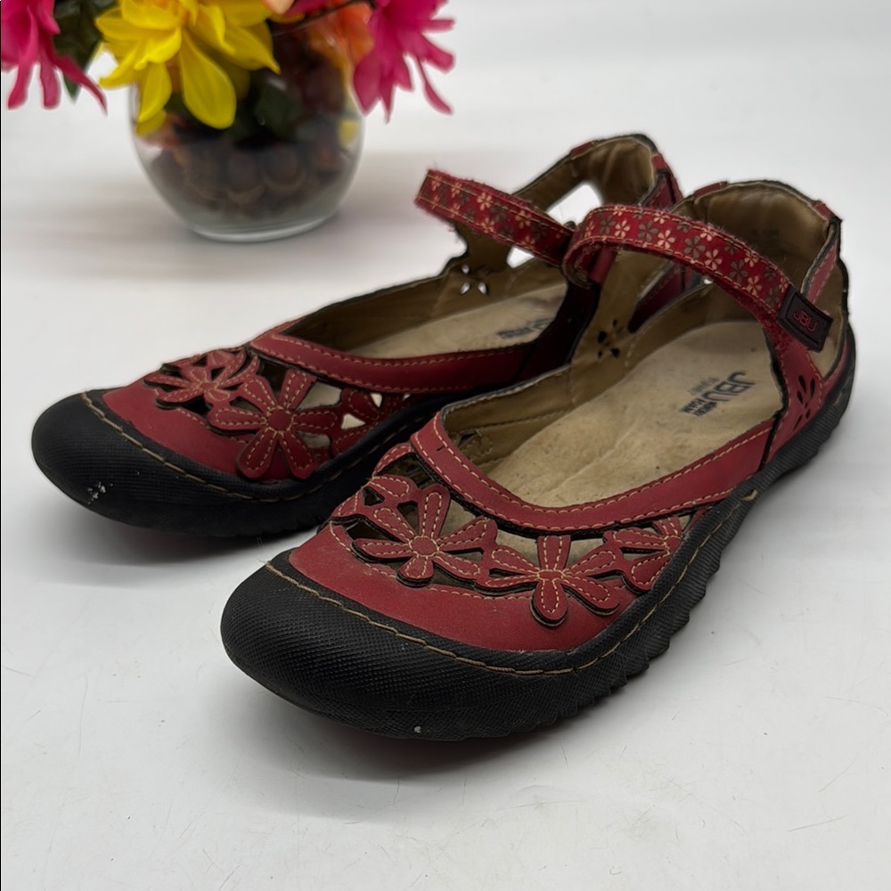 Jambu JBU Red Floral Cutout Flats Size 8.5 MCS9091J